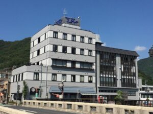 新見グランドホテルみよしや