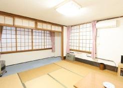 出典:https://ryokankomai.com/