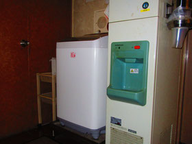 製氷機(無料)  洗濯機