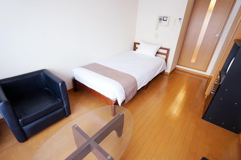 アパルトマン難波4 アパルトマン難波4