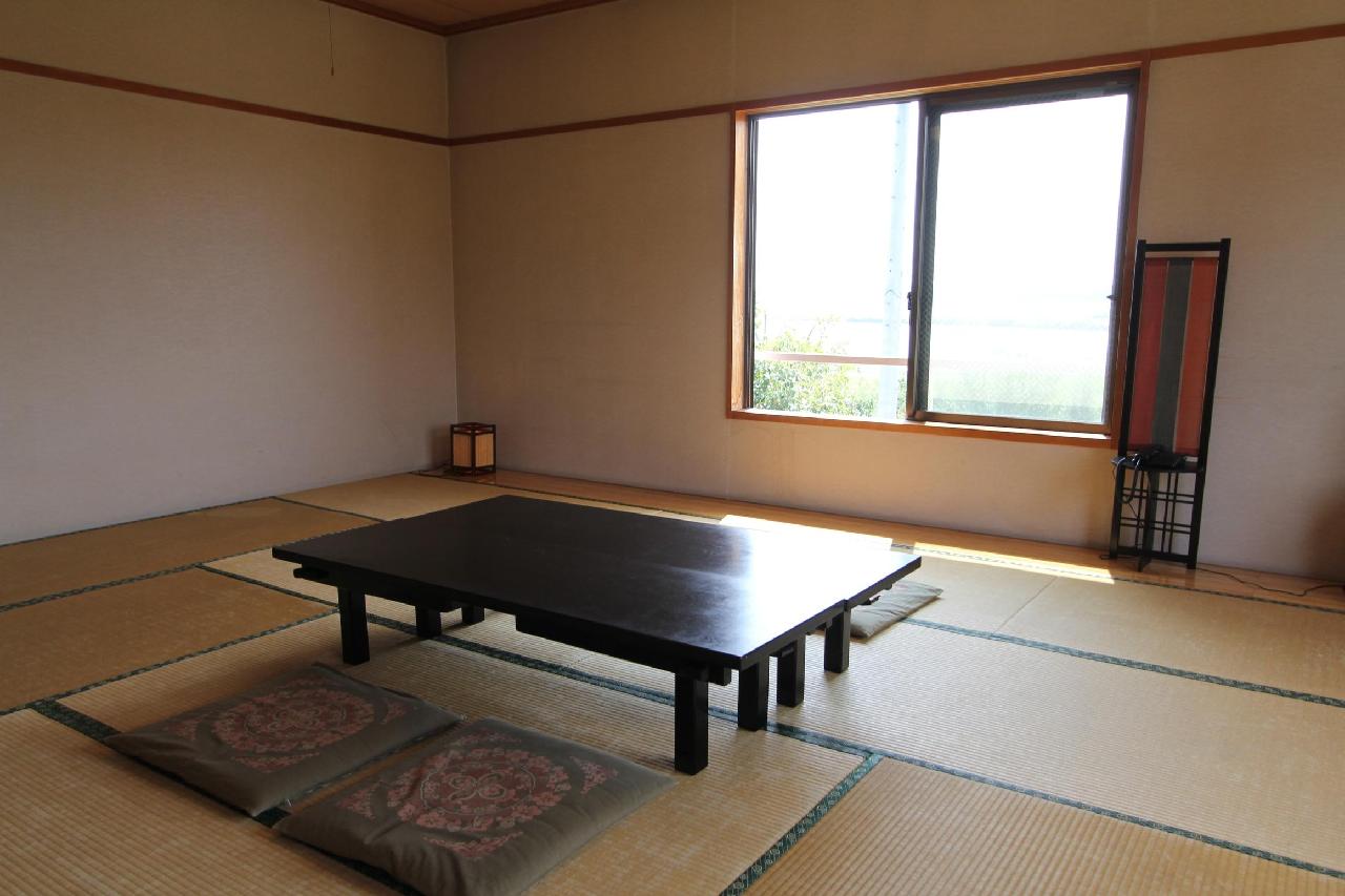 割烹旅館 いづみ荘 割烹旅館 いづみ荘