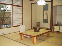 月山荘 出典:http://gassanso.jp/