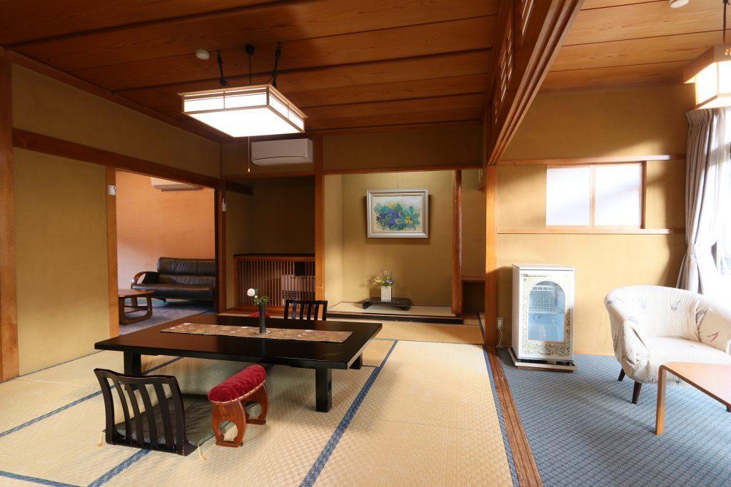 石亭小松 石亭小松