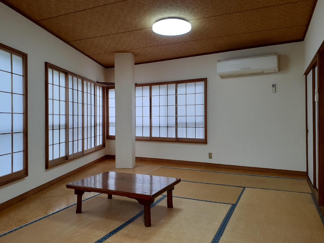 山荘 鉢の木(旅館ハチノキ) 山荘 鉢の木(旅館ハチノキ)