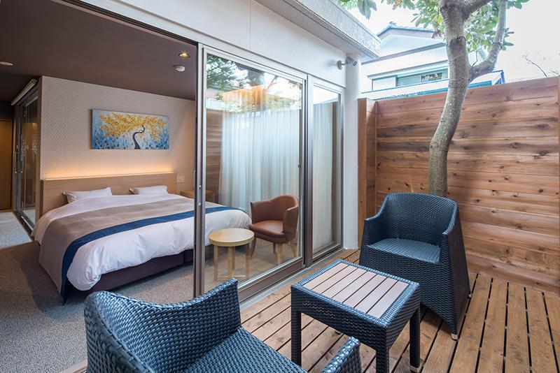 三日月イン 三日月イン