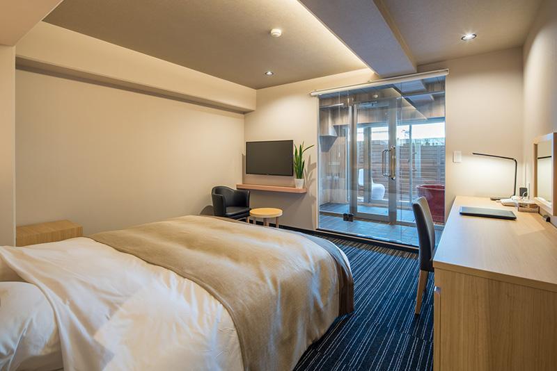 三日月イン 三日月イン