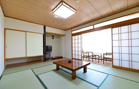 白子・サンライズオーツカ 白子・サンライズオーツカ