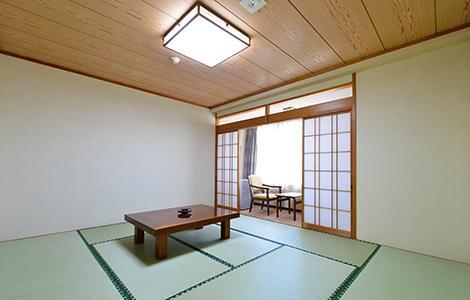 白子・サンライズオーツカ 白子・サンライズオーツカ