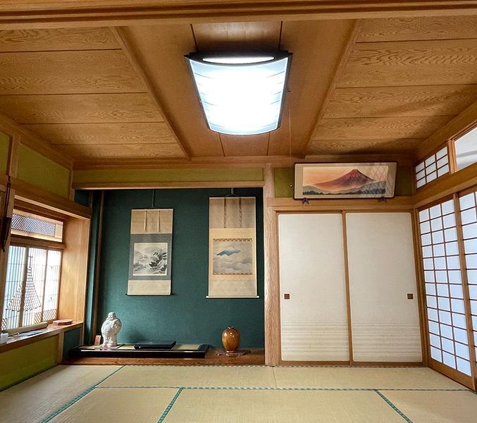 ニューさかえや ニューさかえや