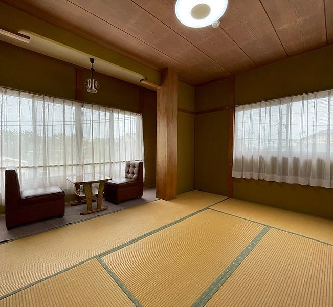 ニューさかえや ニューさかえや