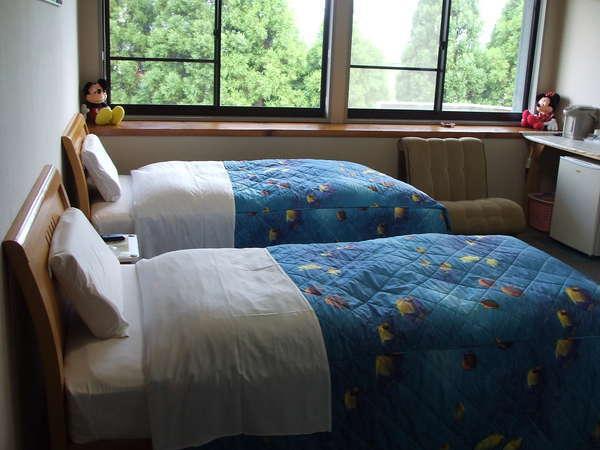 BUSINESSHOTEL 伊 佐 BUSINESSHOTEL 伊 佐