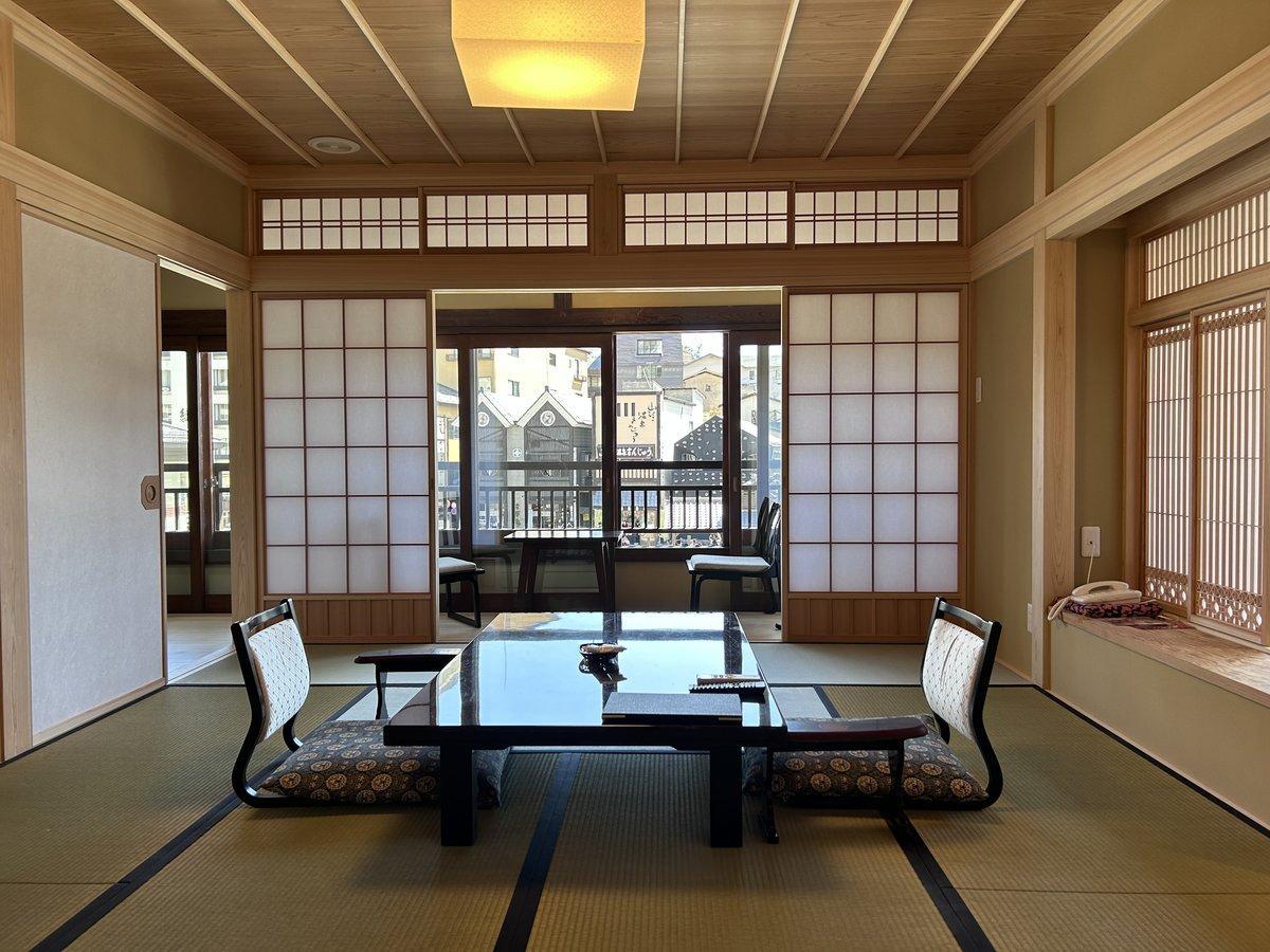 草津温泉 湯畑前 山本館【泊まれる有形文化財】 草津温泉 湯畑前 山本館【泊まれる有形文化財】