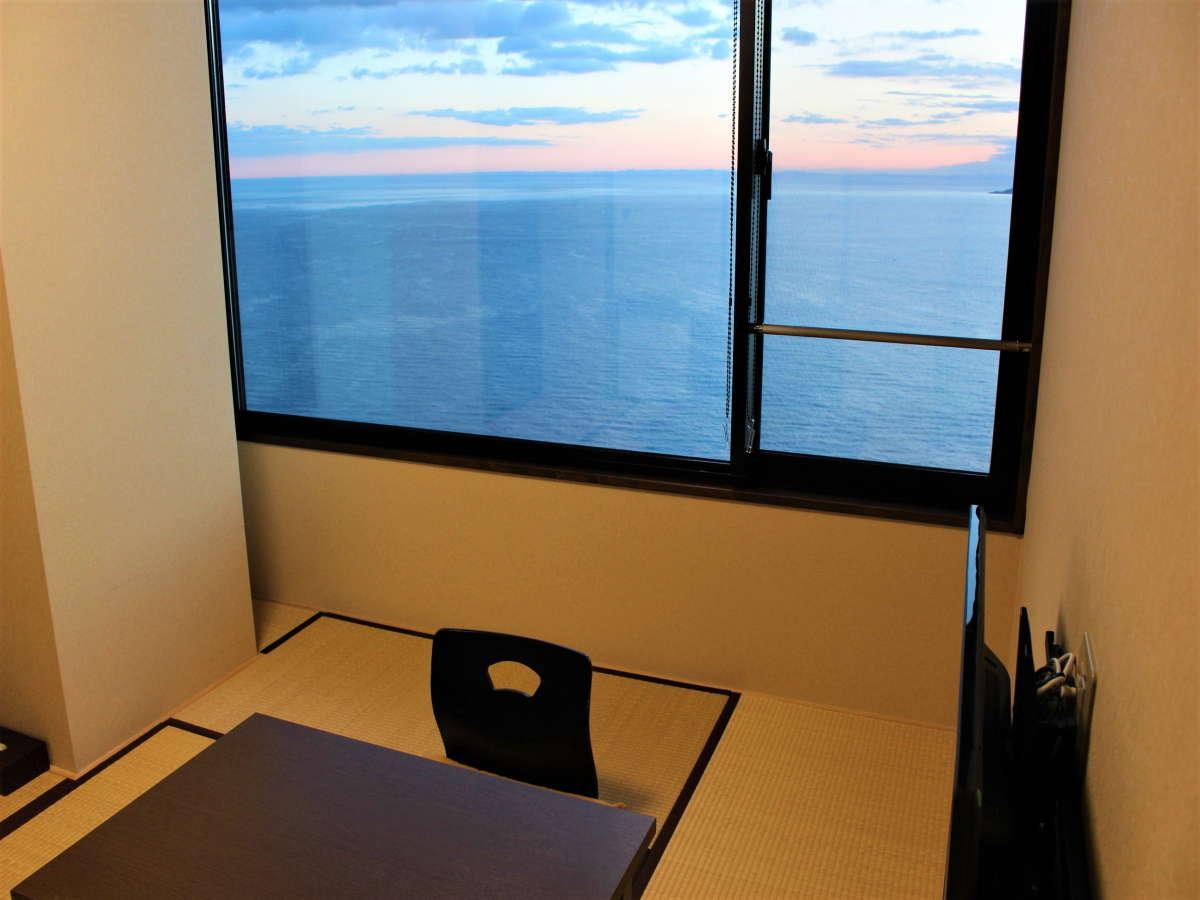 月のあかり 月のあかり