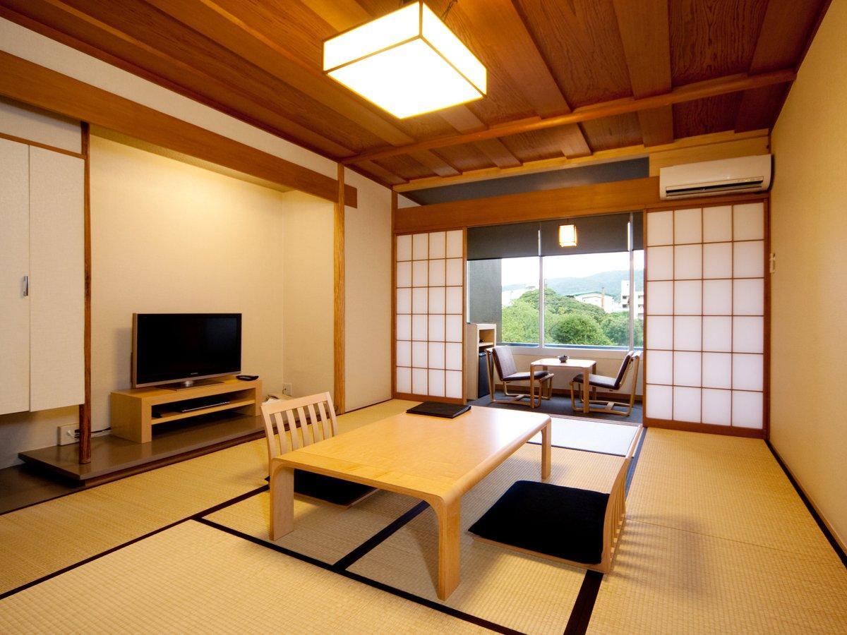 伊東遊季亭 伊東遊季亭