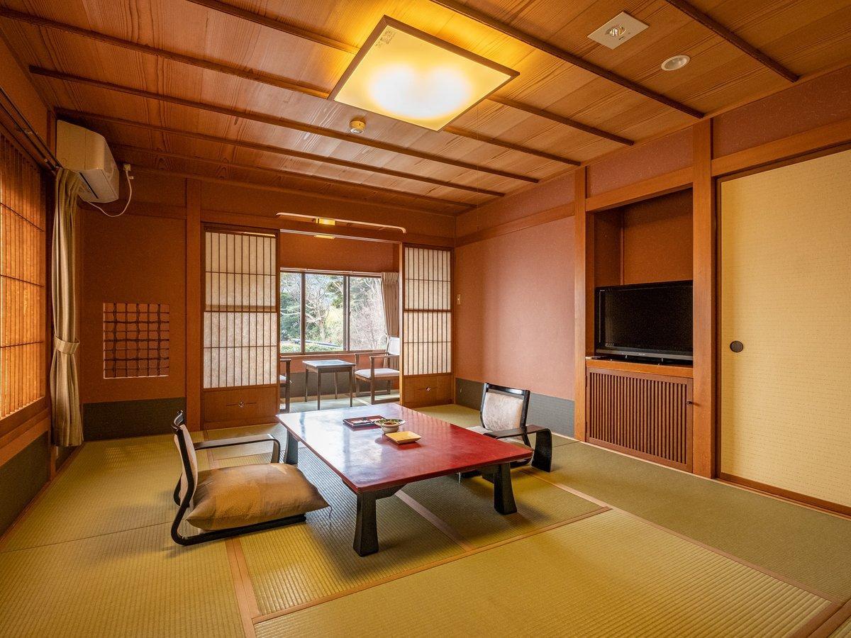 片瀬館ひいな 片瀬館ひいな