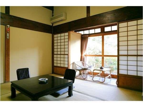 山光荘 山光荘
