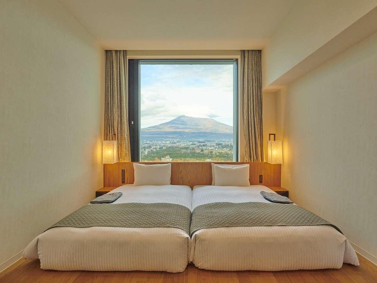 HOTEL CLAD HOTEL CLAD