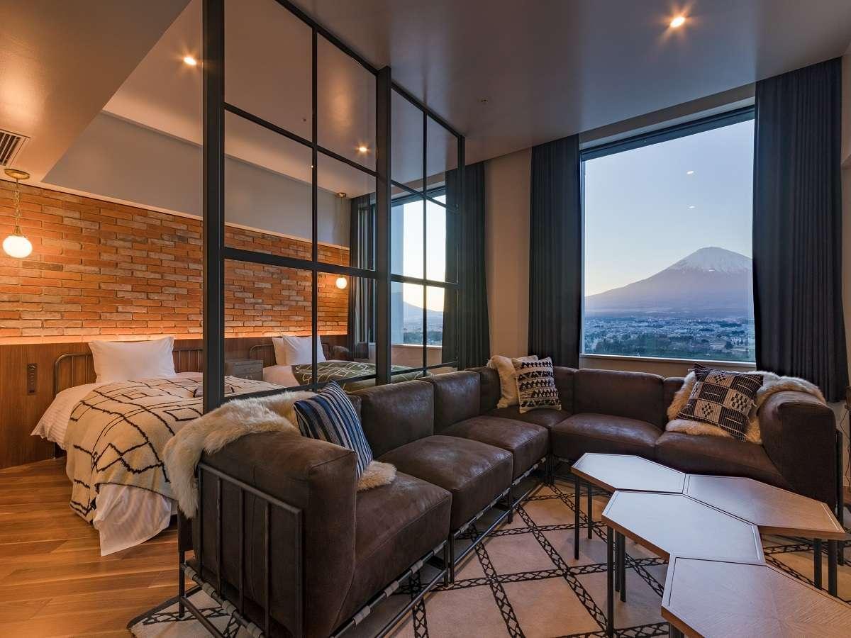 HOTEL CLAD HOTEL CLAD