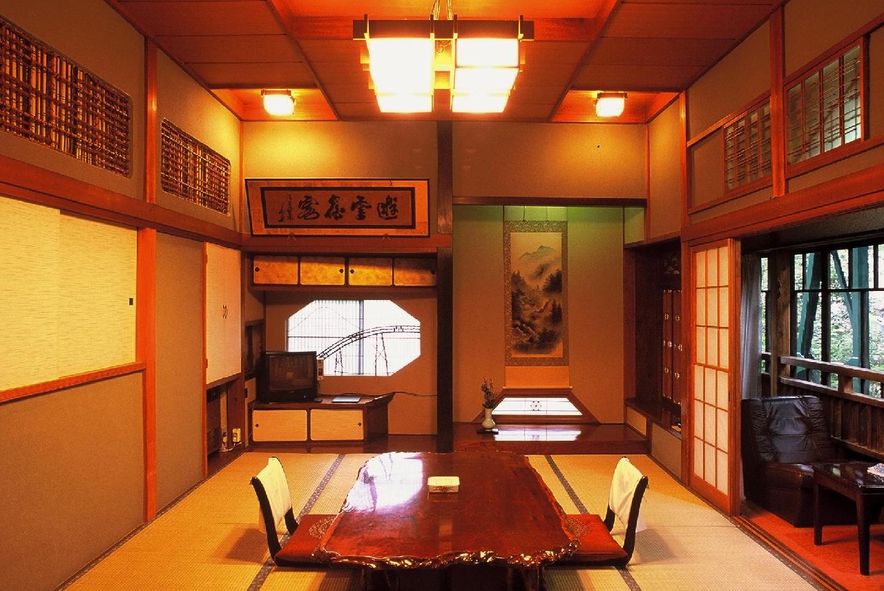 出湯温泉 清廣館 出湯温泉 清廣館