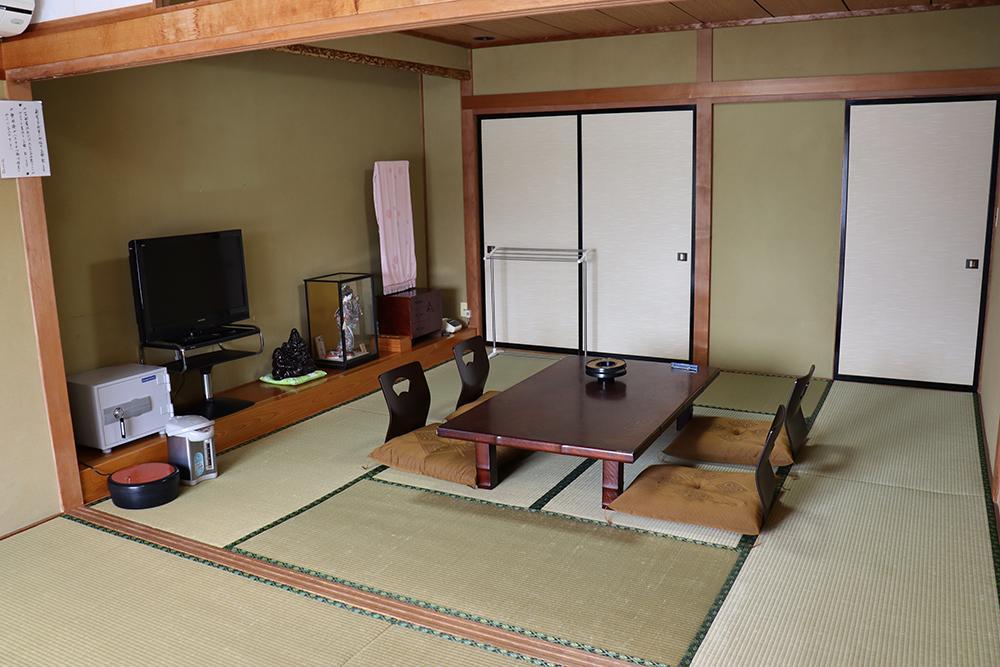 ほとり荘 ほとり荘