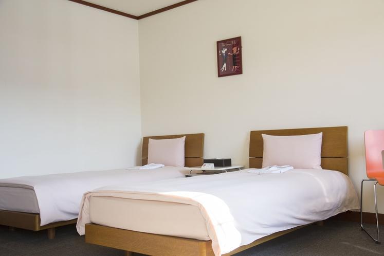 カーロ・フォレスタ菅平カゾラーレ カーロ・フォレスタ菅平カゾラーレ