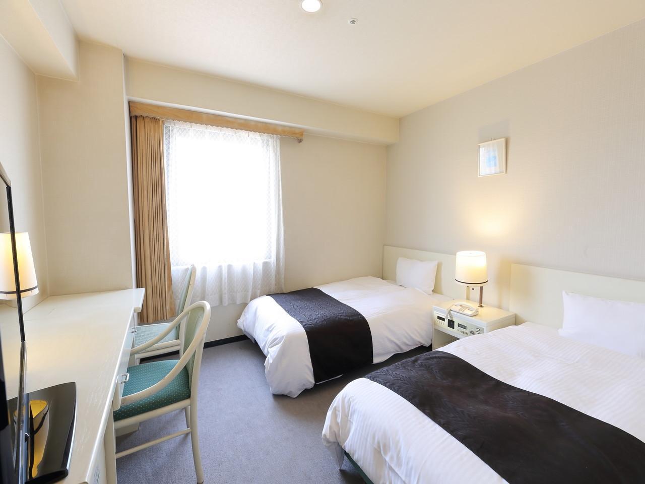 アパホテルステイ〈富山〉 アパホテルステイ〈富山〉