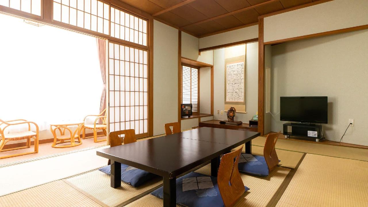 ホテル晴山 ホテル晴山