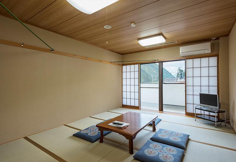 せせらぎ街道の宿たかお せせらぎ街道の宿たかお