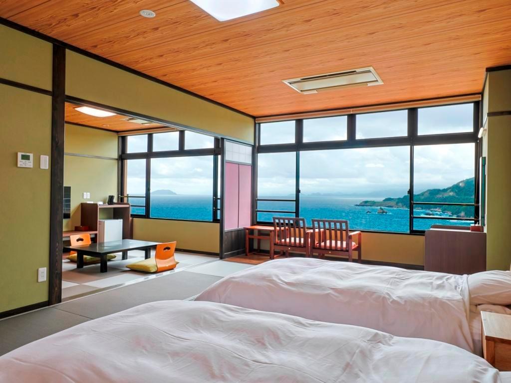 奥伊根温泉 油屋 奥伊根温泉 油屋