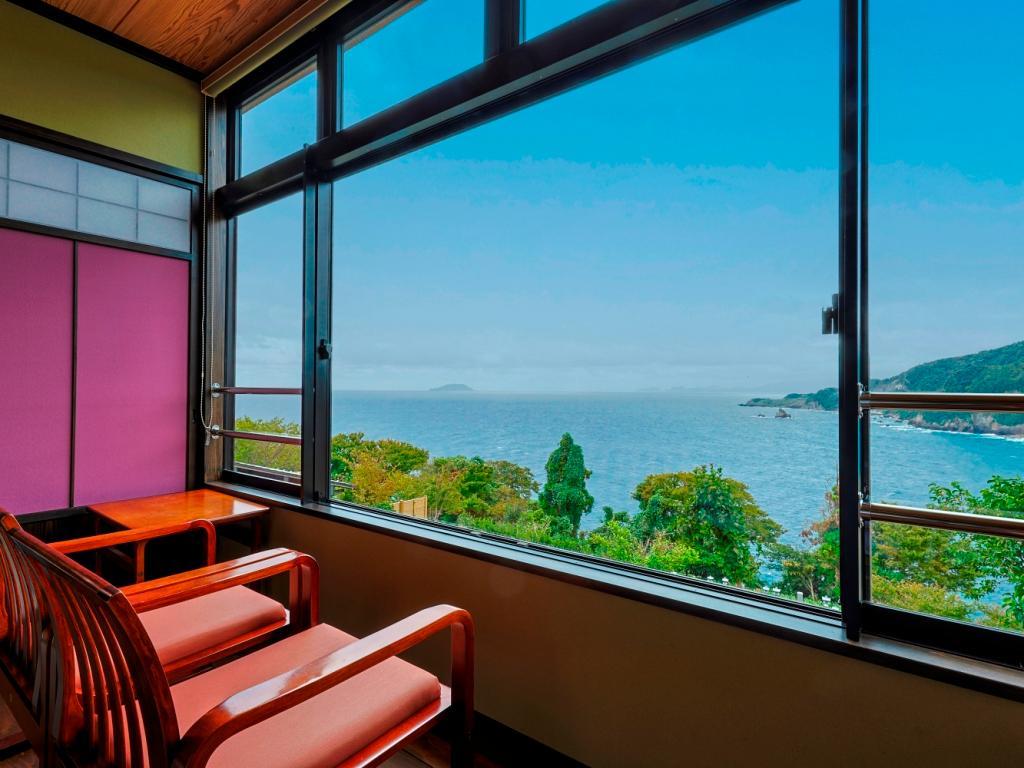 奥伊根温泉 油屋 奥伊根温泉 油屋