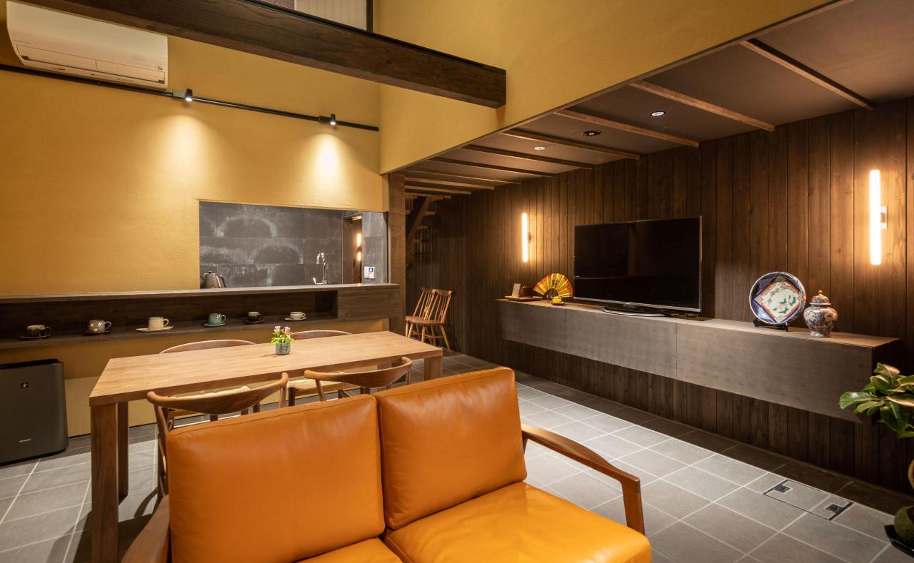 華・吉祥居 華・吉祥居