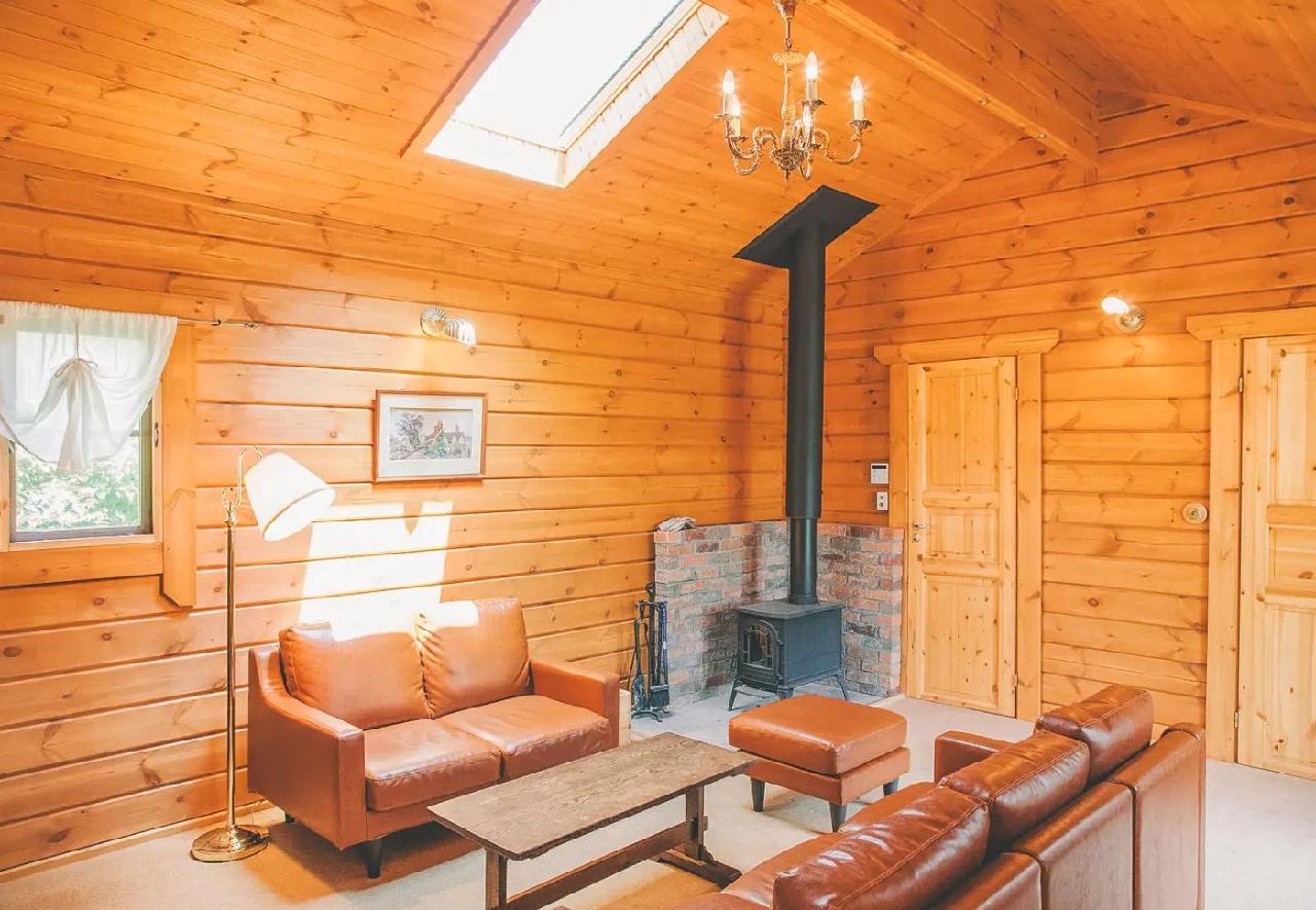 ARUMA GARDEN DOGS ARUMA GARDEN DOGS