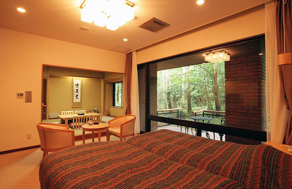 じらごんの富士の館 じらごんの富士の館