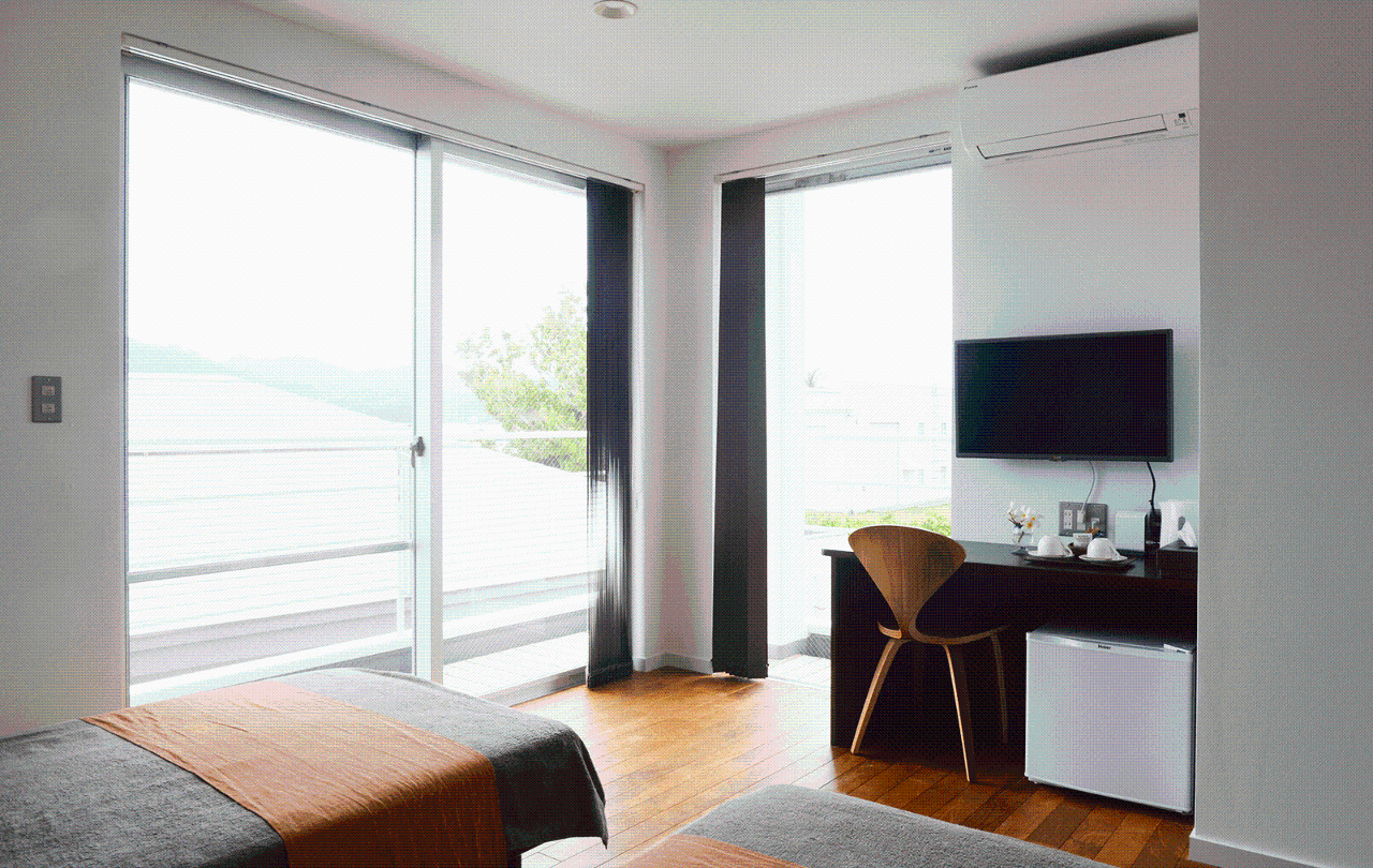 ウエストアネックス ウエストアネックス