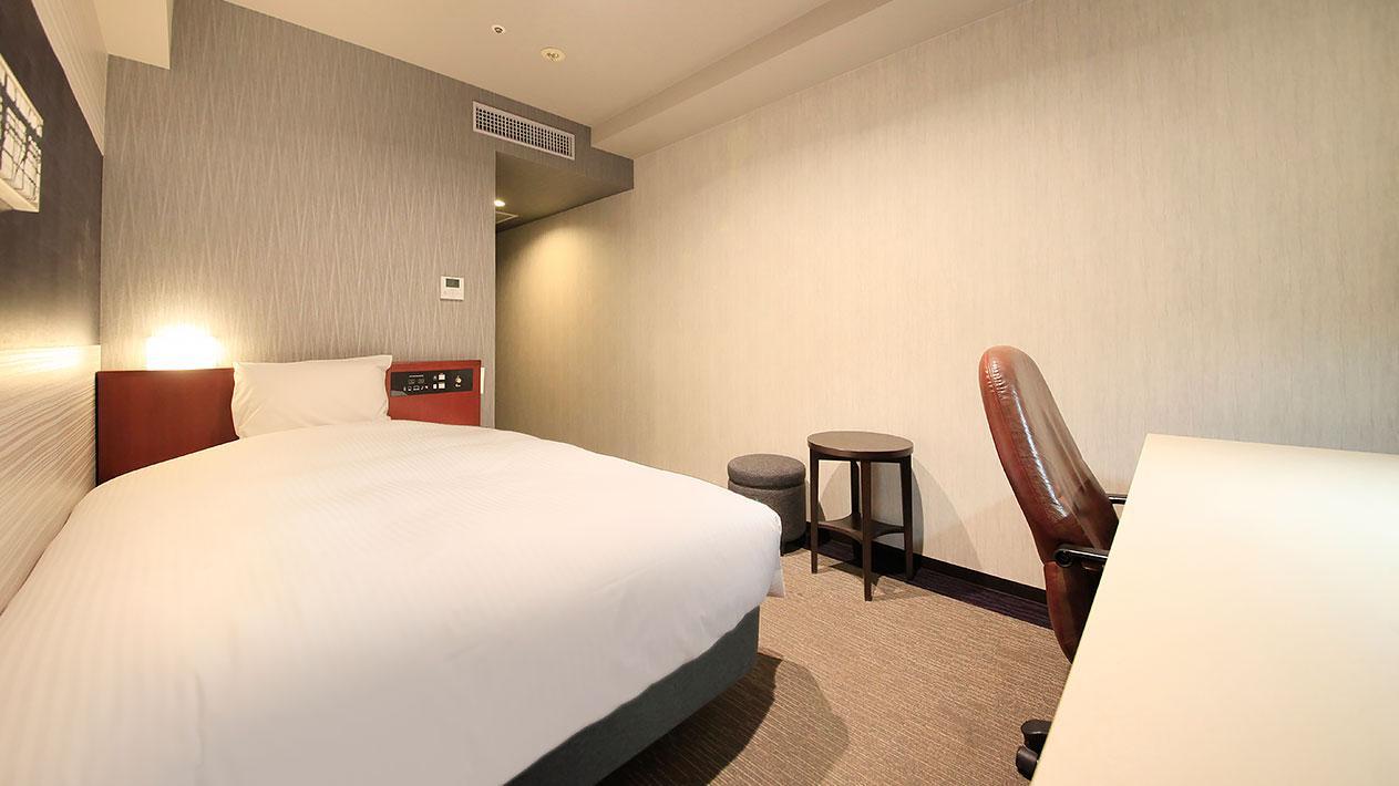 リッチモンドホテル東京武蔵野 ホテル正面入口。レストランシズラーが併設。