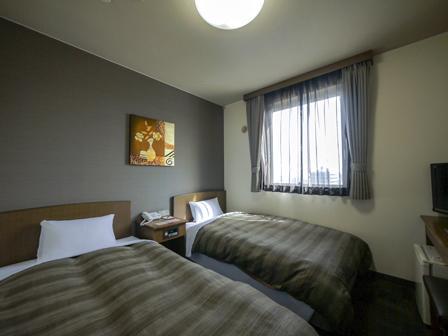 ホテルルートイン津駅南-国道23号- ホテルルートイン津駅南-国道23号-