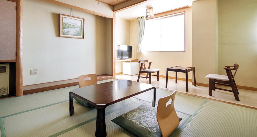 ゆの宿望月(旧赤倉パークホテル) ゆの宿望月(旧赤倉パークホテル)