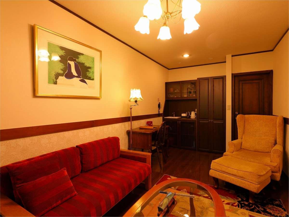 小さなホテル セラヴィ 小さなホテル セラヴィ