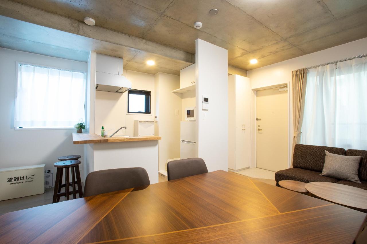 Laffitte Tokyo WEST ラフィット東京WEST Laffitte Tokyo WEST ラフィット東京WEST