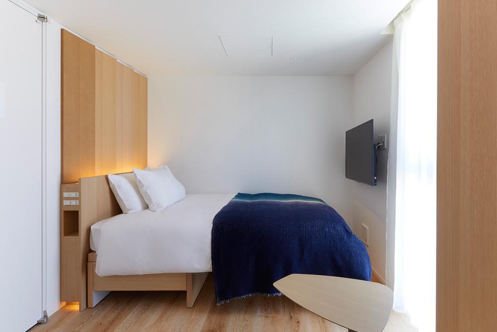 TSUKI 東京 TSUKI 東京