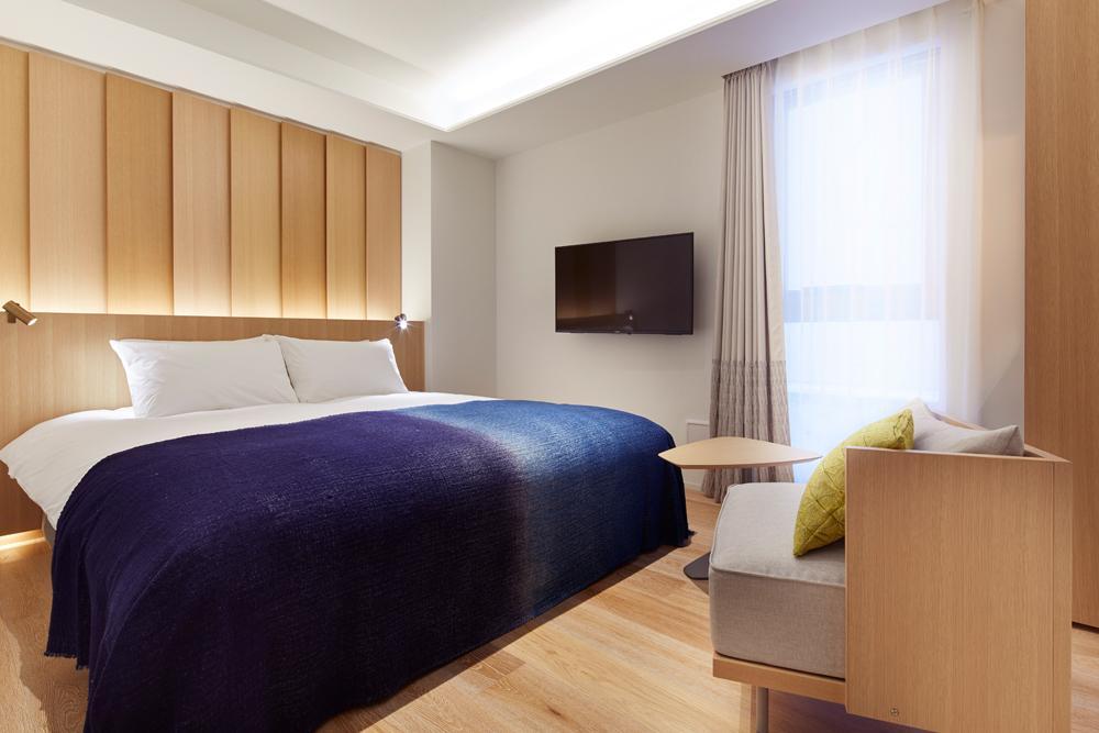 TSUKI 東京 TSUKI 東京