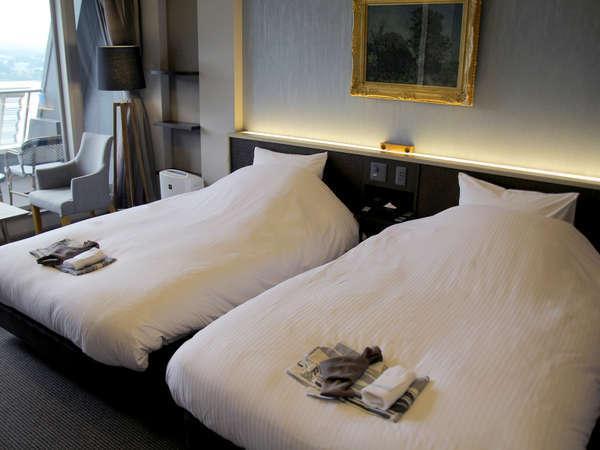 湖のホテル 湖のホテル