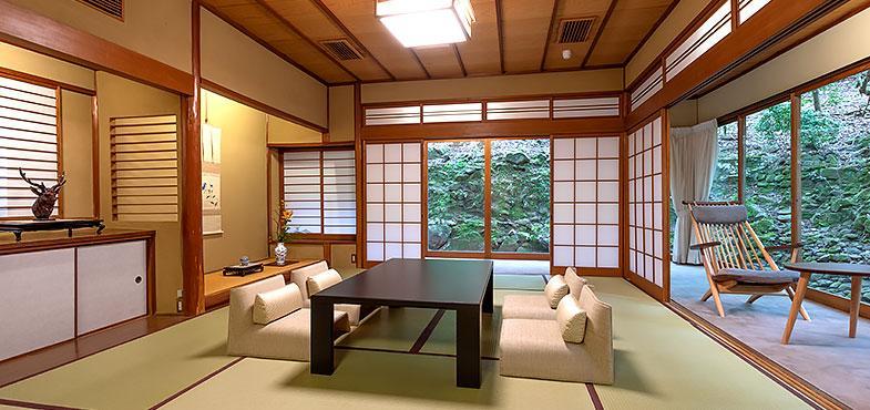 奈良・春日奥山 月日亭 奈良・春日奥山 月日亭