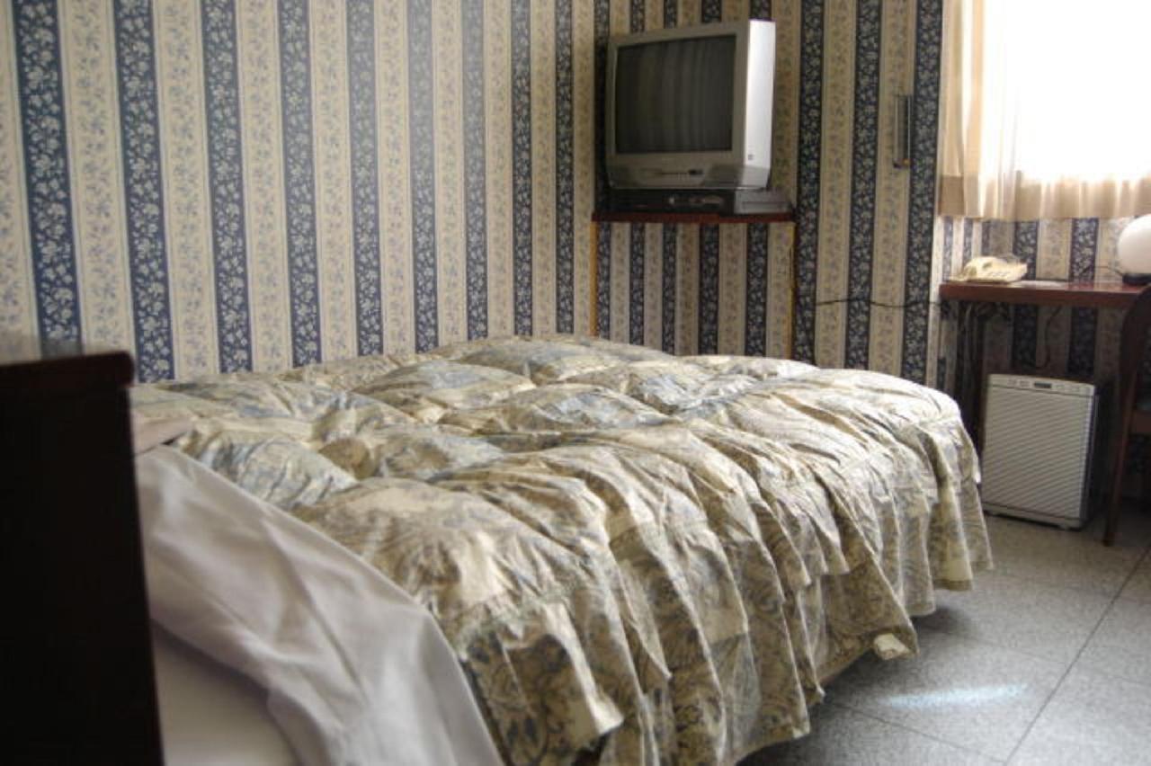 ホリディビジネス ホリディビジネス