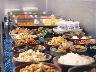 クチコミでも好評の当館自慢のおばんざい朝食。当日飛び込みもOKです。7:00～9：30営業。