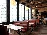 3階カフェ『PUBLIC HOUSE』オシャレな店内①