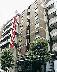 新宿御苑にも近い都会的ホテル