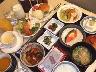 和食も洋食も！欲張りな朝食メニュー(写真はイメージです)